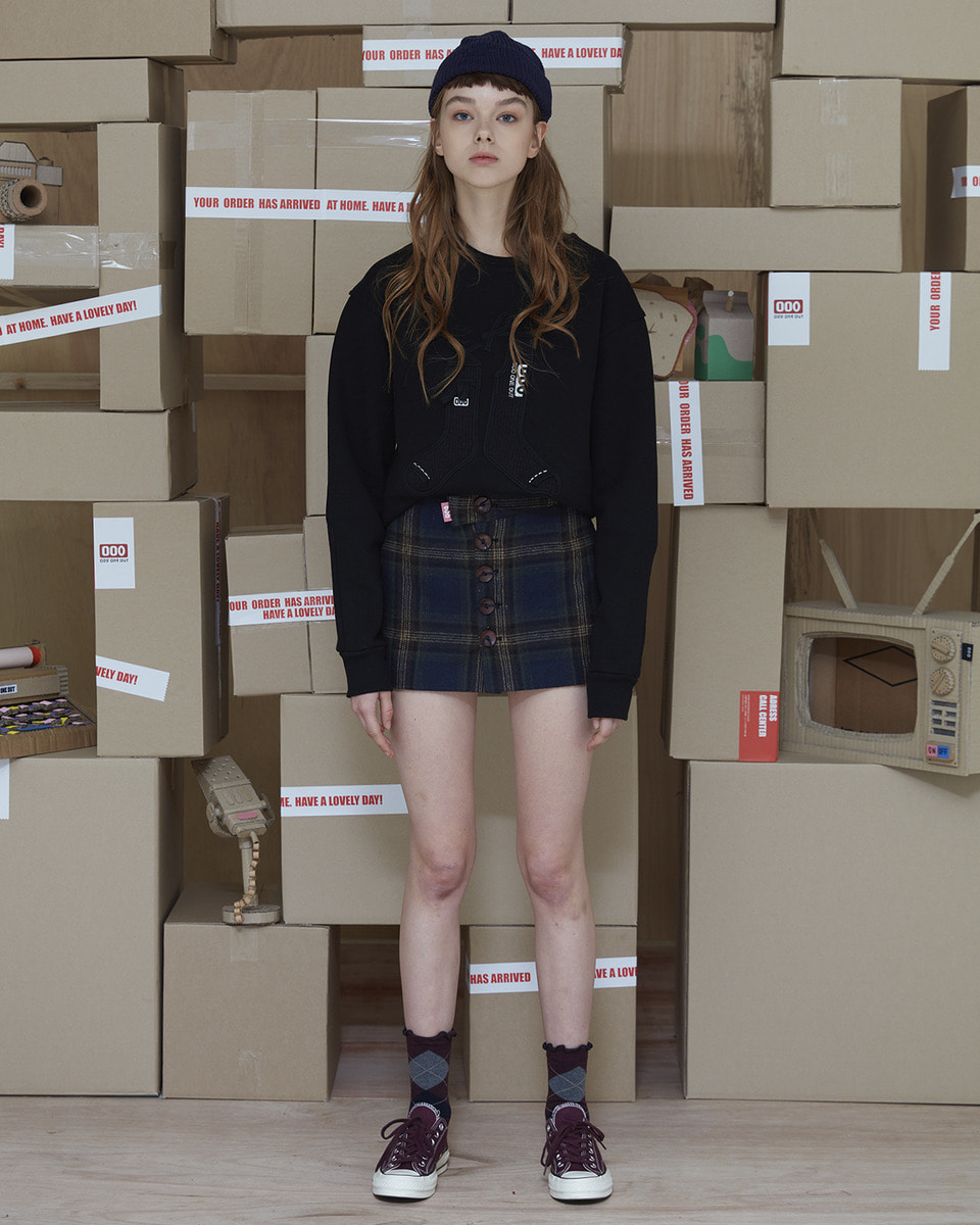 ODD ONE OUT UNBALANCE CHECK SKIRT