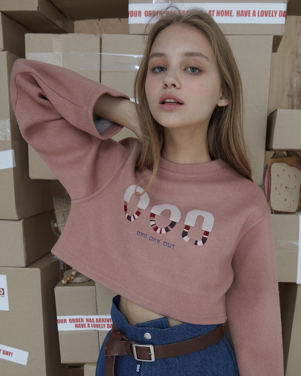 LOGO EMBROIDERY CROP SWEAT SHIRT_PINK