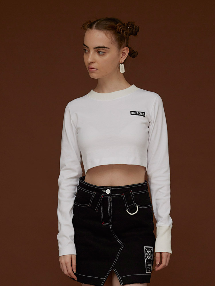 DIM E CRES BACK LOGO CROP SLEEVE T