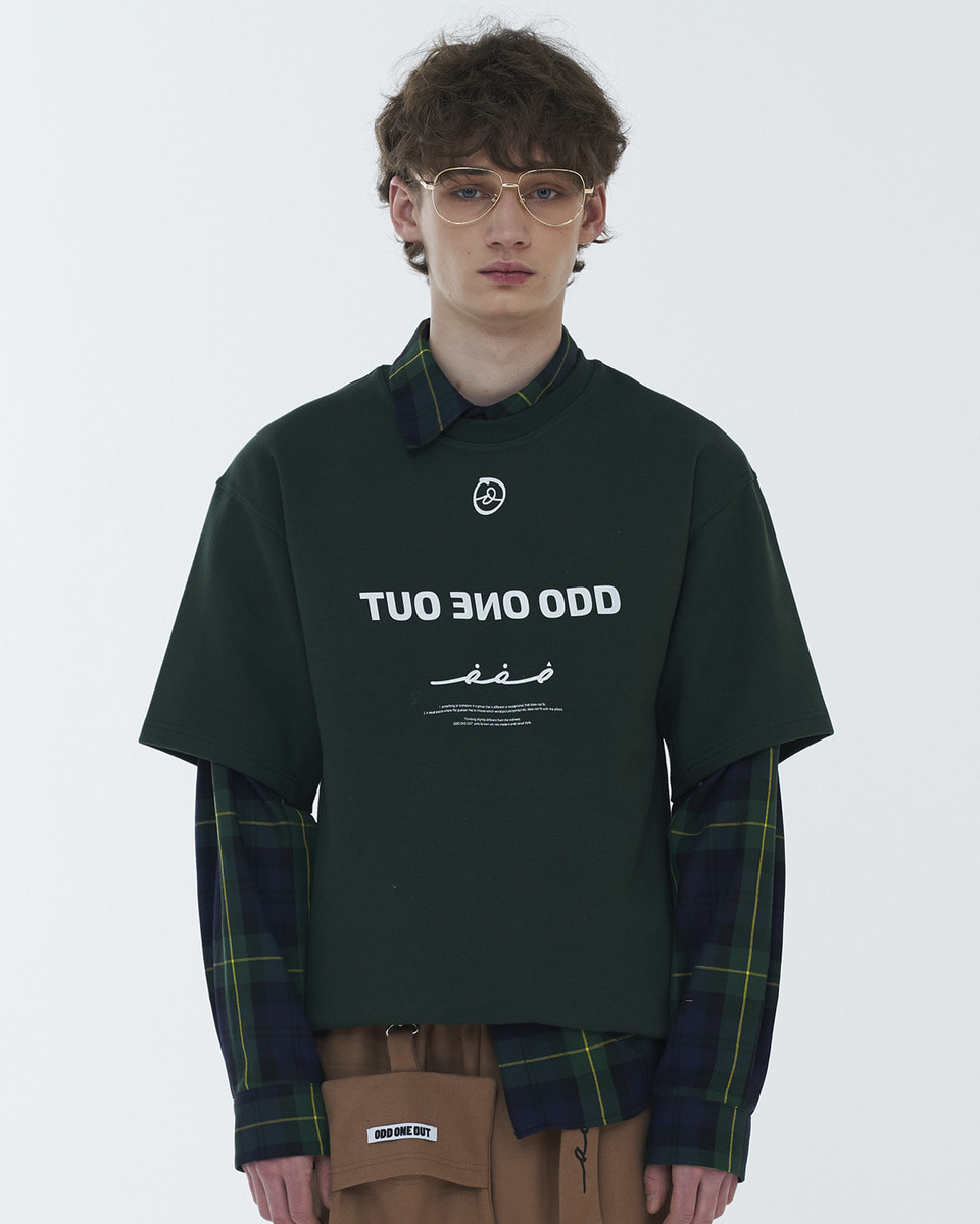 ODD ONE OUT 3 LOGO T-SHIRT