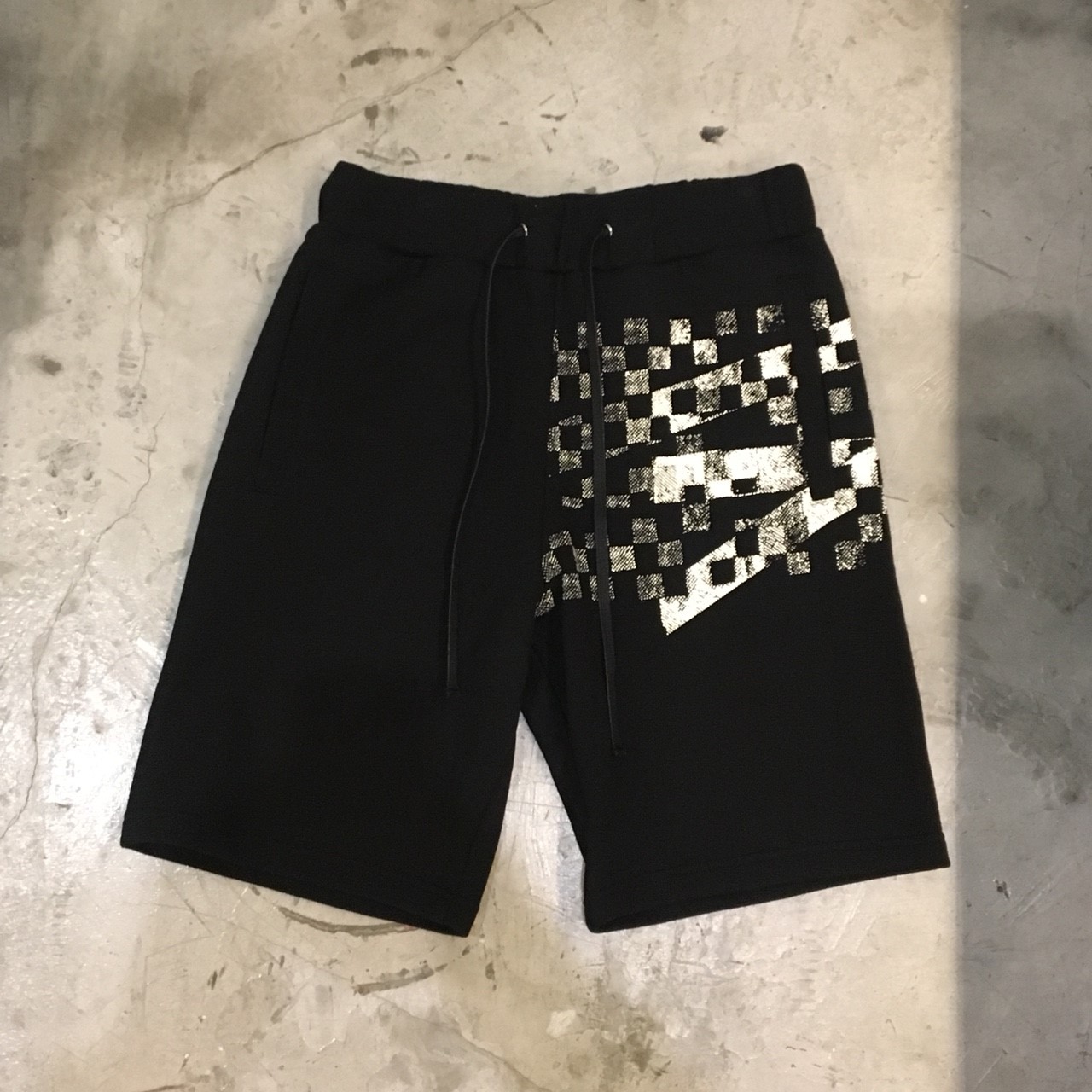 NONAGON CHECKERBOARD ROMAN 9 SHORTS BK (NNG18TP03U89L65)