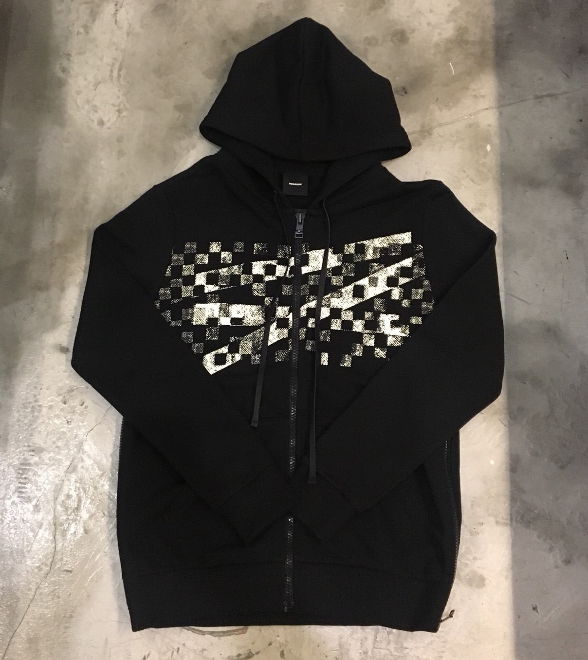 NONAGON CHECKERBOARD ROMAN 9 ZIP-UP HOODIE BK